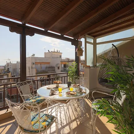 Sunset Terrace, 3br, Center * סלוניקי