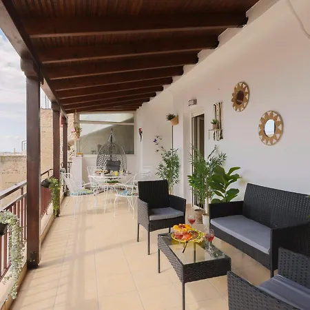 Διαμέρισμα Sunset Terrace, 3br, Center