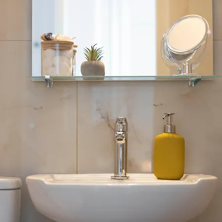 דירה Sunset Terrace, 3br, Center *