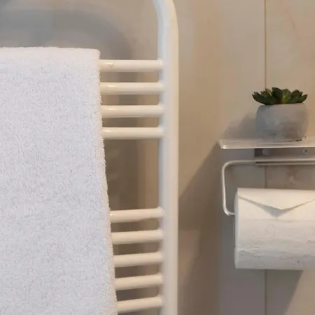 Sunset Terrace, 3br, Center דירה